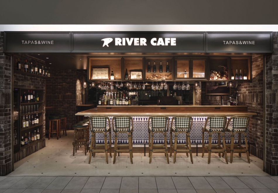 river_cafe_01.jpg